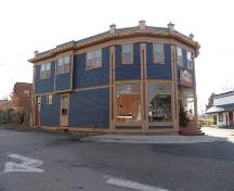 262/264 St. George Street, Annapolis Royal, N.S., north east elevation, 2005.; Heritage Division, NS Dept. of Tourism, Culture and Heritage, 2005