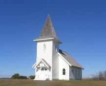 Front façade of church.; Government of Saskatchewan, J. Kasperski, 2005.