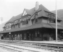 Photo prise de l'extérieur; Canadian Pacific Corporate Archives 17614.