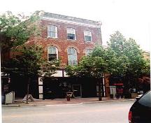 Front facade, 2002; Su Murdoch, 2002