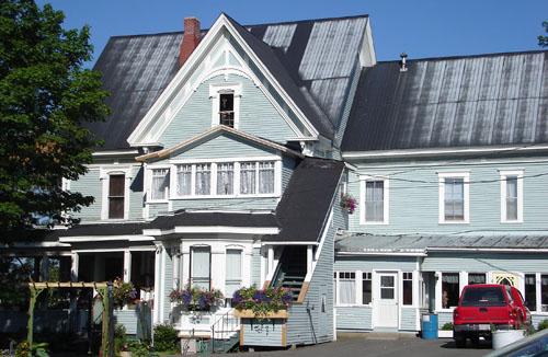 Façade avant du 124, rue Connell