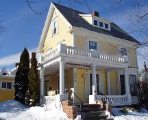 L'élévation sud-est de la maison Bonaccord.; Moncton Museum