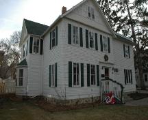 Cousins Residence Provincial Historic Resource, Medicine Hat (January 2006); Alberta Culture and Community Spirit, Historic Resources Management Branch, 2006