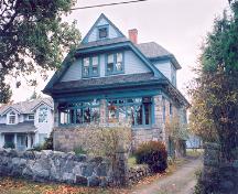 Exterior view of Thrums; District of Saanich, 2004