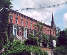 Contextual view of facade from intersection of Patterson and Pinnacle – July 2001; OHT, 2001