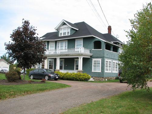 Maison Dominique LeBlanc