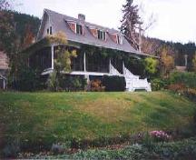 Exterior view of the Munson/Cleland House, 2004; City of Penticton, 2004