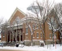 View of the Front enterance showing the dome of 3025 - 13th Avenue, 2000.; Government of Saskatchewan, Frank Korvermaker, 2000.