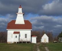 Front elevation, Mullins Point Lighthouse, North Wallace, Nova Scotia, 2006.; Heritage Division, NS Dept. of Tourism, Culture and Heritage, 2006.