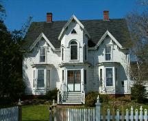Front elevation, main building, Springhurst, Maitland, Hants County, Nova Scotia, 2004.; Heritage Division, NS Dept. of Tourism, Culture and Heritage, 2004.