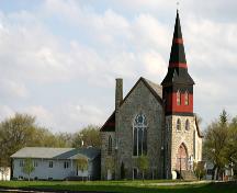 View to the main elevation of the St. Paul's United Church, Boissevain, 2005; Historic Resource Branch, Manitoba Culture, Heritage & Tourism 2005