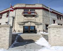 View of the entrance with emphasis of the elevated site that symbolizes the importance of the Stonewall Town Hall, Stonewall 2005; Historic Resources Branch, Manitoba Culture, Heritage & Tourism