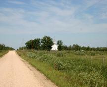 Vue contextuelle - du nord-est de l'église luthérienne Stony Hill-Otto, région du Lundar, 2006; Historic Resources Branch, Manitoba Culture, Heritage and Tourism 2006