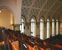 Intérieur - nef de l'église unie Knox, Winnipeg, 2005; Historic Resources Branch, Manitoba Culture, Heritage and Tourism, 2005