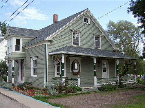 Side elevation