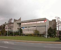 Exterior view of Saanich Municipal Hall.; Derek Trachsel, District of Saanich, 2004.