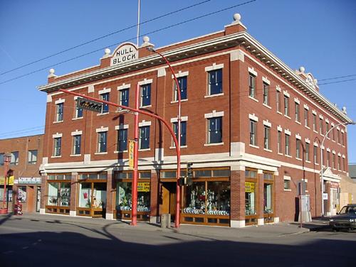 Principal facades