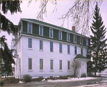 General view of the Old Government House/ Saint-Charles Scholasticate National Historic Site of Canada, showing the building before the fire in 2003, 1989.; Parks Canada Agency / Agence Parcs Canada, 1989.