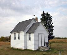 Façades principales - du nord-est de l'église ruthène catholique grecque de l'Ascension, région de Rogers, 2006; Historic Resources Branch, Manitoba Culture, Heritage and Tourism, 2006