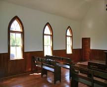 Intérieur de l'église unie de Lily Bay, région de Lundar, 2006; Historic Resources Branch, Manitoba Culture, Heritage and Tourism, 2006
