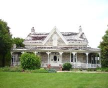 Front facade; Rideau Heritage Initiative 2006