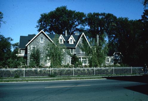 Stadacona Hall, 395 Laurier Avenue East
