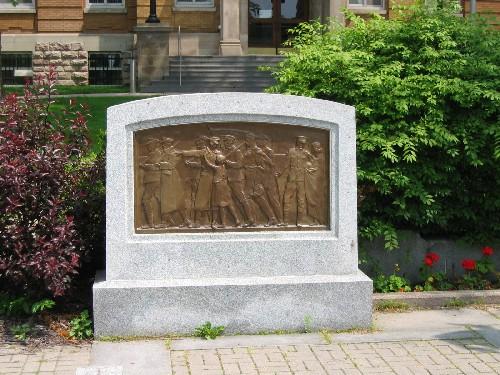 Sault Ste. Marie Cenotaph, 2005