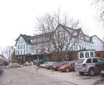 Exterior view, Glynmill Inn, Corner Brook, NL, 2006.; HFNL/ Andrea O'Brien 2008
