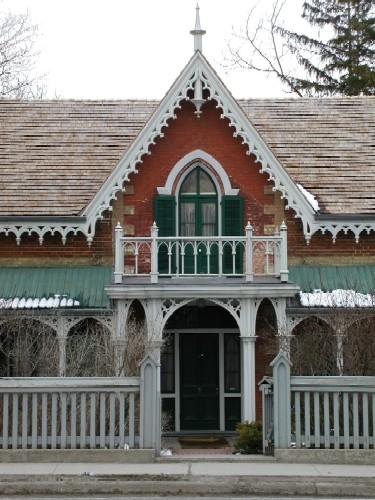 Hillary House, 2005
