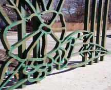 Ferronerie (détail) de la barrière de Silver Heights, Winnipeg, 2006; Historic Resources Branch, Manitoba Culture, Heritage and Tourism, 2006