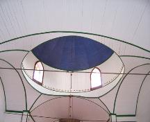 Vue dans le dôme principale de l'église catholique ukrainienne Assumption of the Blessed Virgin Mary, région d'Oakburn, 2006; Historic Resources Branch, Manitoba Culture, Heritage and Tourism, 2006