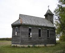 Secondary elevations, from the north, of Sts. Peter and Paul Ukrainian United Church, Inglis area, 2006; Historic Resources Branch, Manitoba Culture, Heritage and Tourism, 2006
