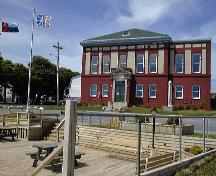 Exterior photo, main facade, of the Western Union Cable Building, Bay Roberts.; Town of Bay Roberts, 2004