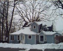 Front view of the Buchner House in winter; City of Niagara Falls, date unknown