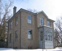 This photo depicts the house's classical proportions and symmetrical elevations, 2007.; Kayla Jonas, 2007.