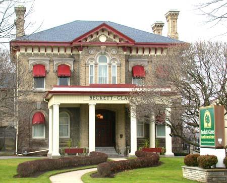 Façade of the Brethour House