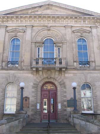 Guelph City Hall Entrance, 2007