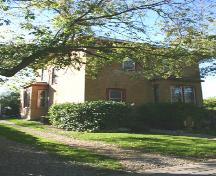Primary elevation, from the southeast, of the Wright House, Souris, 2005; Historic Resources Branch, Manitoba Culture, Heritage, Tourism and Sport, 2005