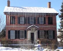 South façade of the Wissler House depicting the structures simple Georgian style, 2007.; Kayla Jonas, 2007.