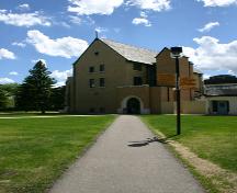 Vue d'angle nord-ouest du bâtiment Citizens' Science de Brandon, Brandon, 2005; Historic Resources Branch, Manitoba Culture, Heritage, Tourism and Sport, 2005