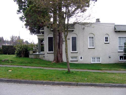 Side elevation