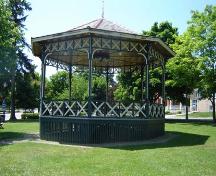 Featured is the view south to the bandstand.; Kayla Jonas, 2007.