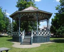Featured is the view north to the bandstand.; Kayla Jonas, 2007.