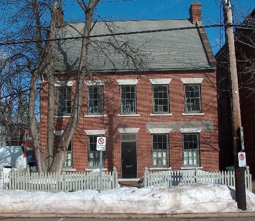 32 Pownal Street
