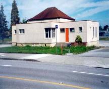 Exterior view of the CBC Transmitter Site, 2000; Julie MacDonald Heritage Consulting