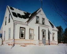 Showing front elevation; Province of PEI, Donna Collings, 2008