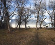 Vue d'ensemble - du sud de la patinoire commémorative de Poplar Point et son district, Poplar Point, 2005; Historic Resources Branch, Manitoba Culture, Heritage, Tourism and Sport, 2005