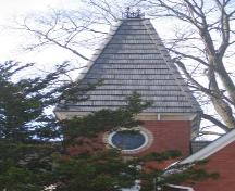 Detailed view of the tower with stained glass oculus of 200 Smith Street, 2007.; Lindsay Benjamin, 2007.