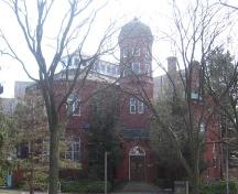 West facing façade featuring octagonal left portion.; Lindsay Benjamin, 2007.