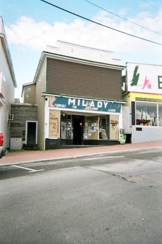 Julius Swirsky Clothing Store, 7 Broadway, Corner 